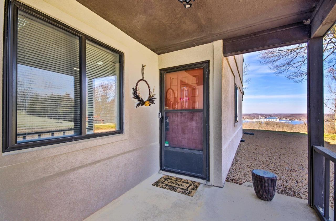 Ozarks Vacation Rental Condo With Lake View! المظهر الخارجي الصورة