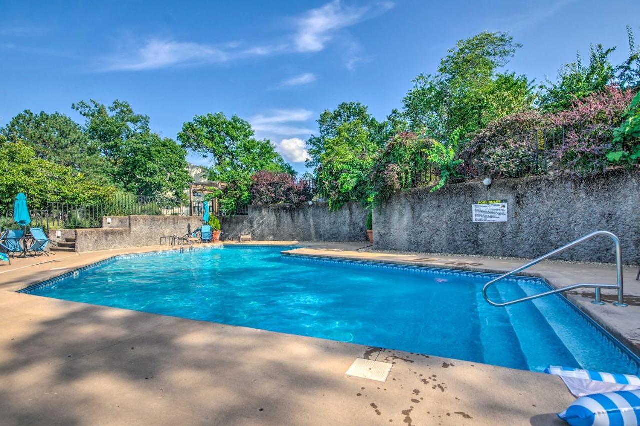 Ozarks Vacation Rental Condo With Lake View! المظهر الخارجي الصورة